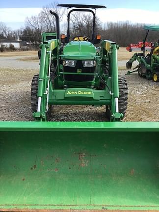 Image of John Deere 5055E equipment image 1