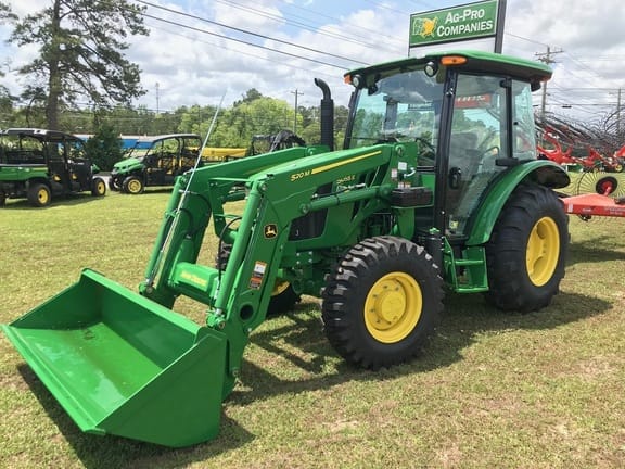 Main image John Deere 5055E