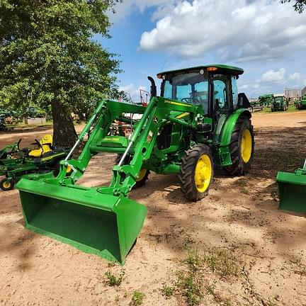 Image of John Deere 5055E equipment image 1