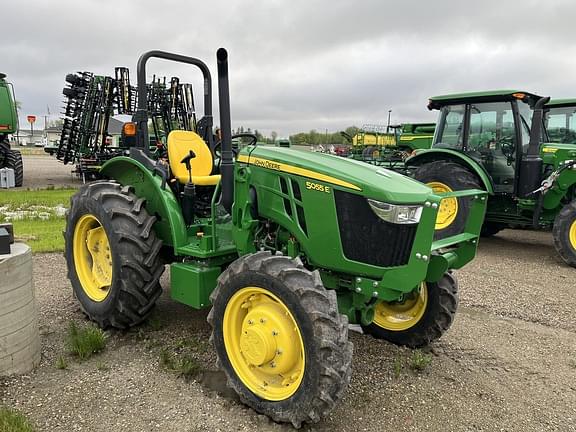 Image of John Deere 5055E equipment image 1