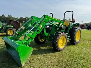 Main image John Deere 5055E 0