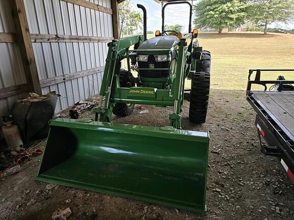 Image of John Deere 5055E equipment image 2