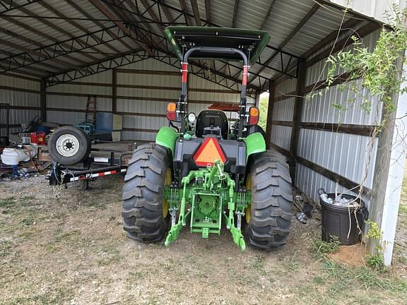 Image of John Deere 5055E equipment image 3