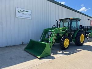 2022 John Deere 5055E Image