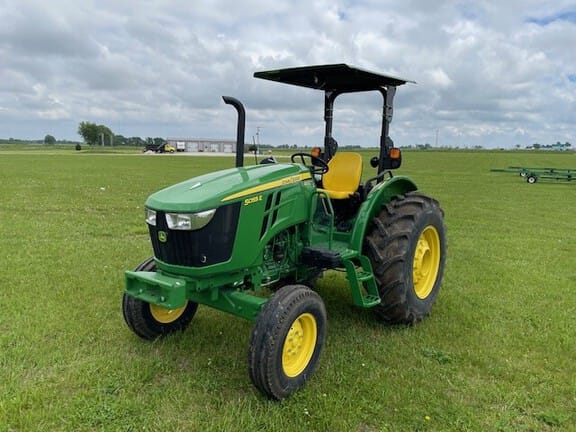 2022 John Deere 5055E Equipment Image0