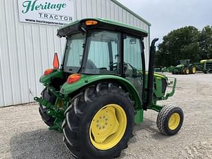 Main image John Deere 5055E 4