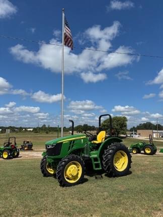 Main image John Deere 5055E