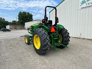 Main image John Deere 5055E 12