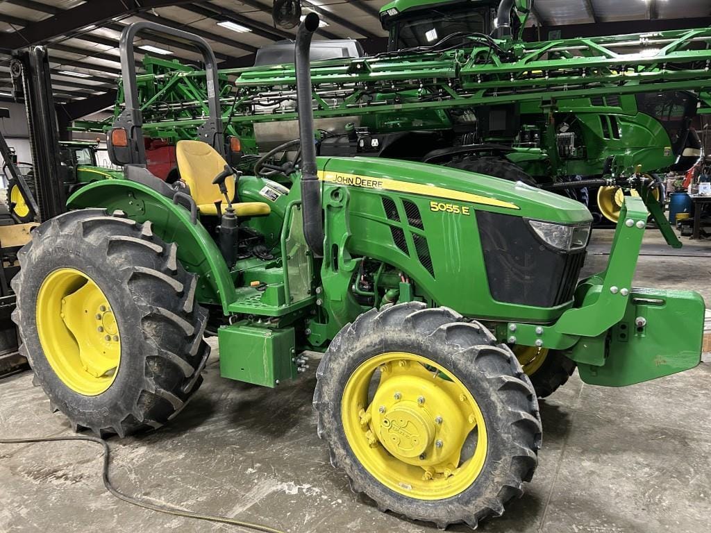 2022 John Deere 5055E Equipment Image0