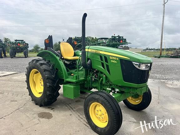Image of John Deere 5055E Primary image