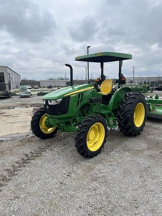 Image of John Deere 5055E equipment image 1