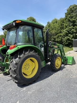 Image of John Deere 5055E equipment image 1