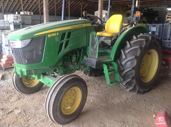 Image of John Deere 5055E equipment image 2