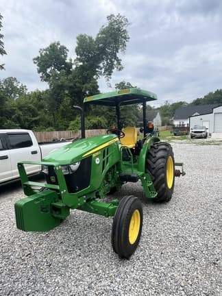 Image of John Deere 5055E equipment image 2