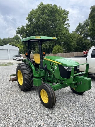 2022 John Deere 5055E Equipment Image0