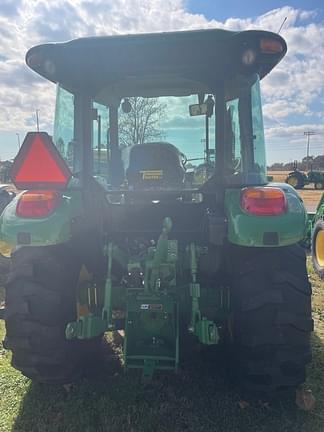 Image of John Deere 5055E equipment image 2