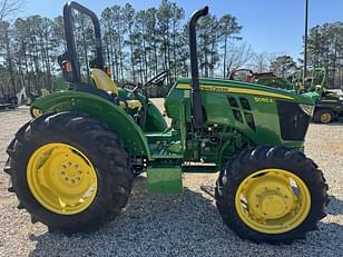 Main image John Deere 5055E 4