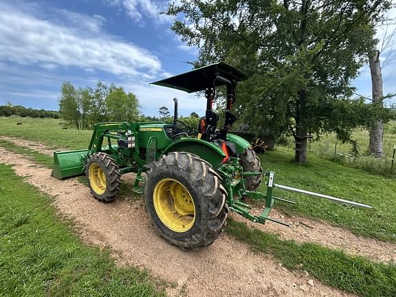 Image of John Deere 5055E equipment image 1
