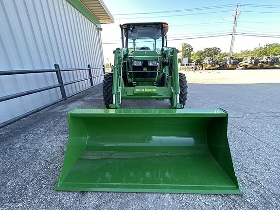 Image of John Deere 5055E equipment image 2