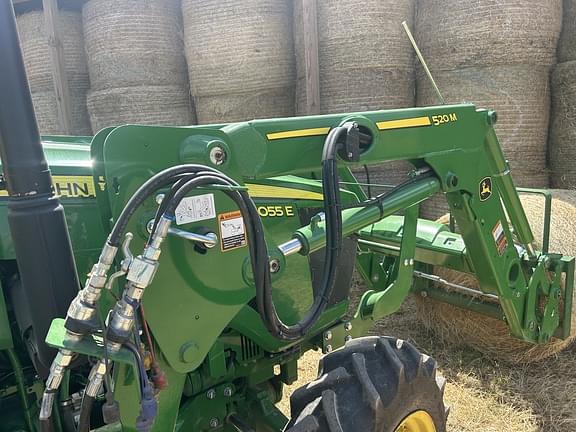 Image of John Deere 5055E equipment image 3