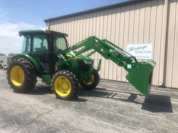 Main image John Deere 5055E