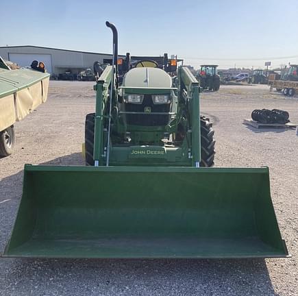 Image of John Deere 5055E equipment image 2