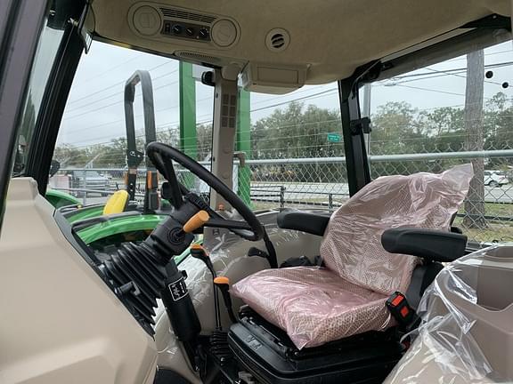 Main image John Deere 5055E 10