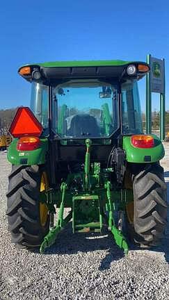 Image of John Deere 5055E equipment image 4