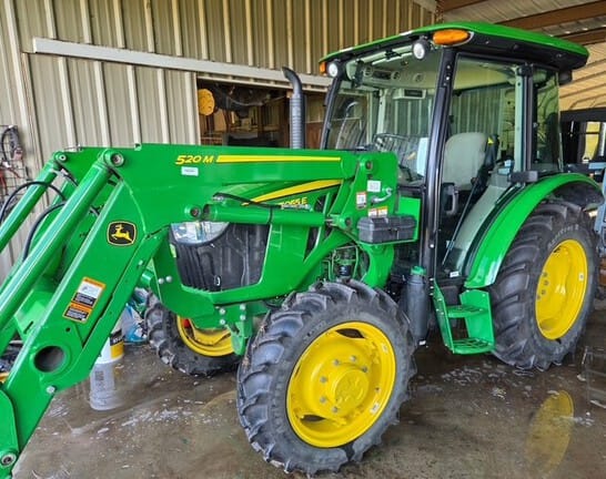 2022 John Deere 5055E Equipment Image0