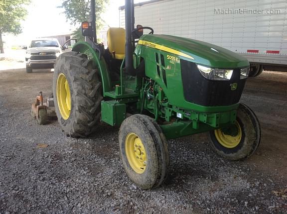 Image of John Deere 5055E Primary image