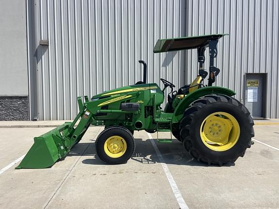 Image of John Deere 5055E Primary image