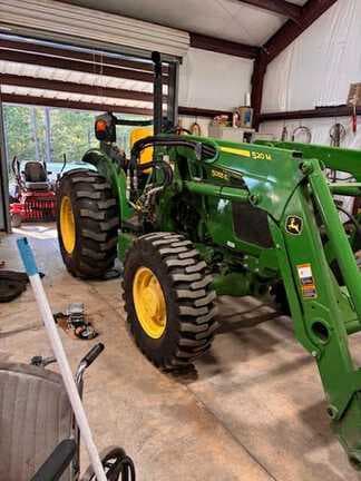 Image of John Deere 5055E Image 1