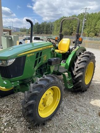 Image of John Deere 5055E equipment image 1