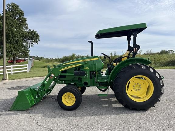 Image of John Deere 5055E equipment image 1