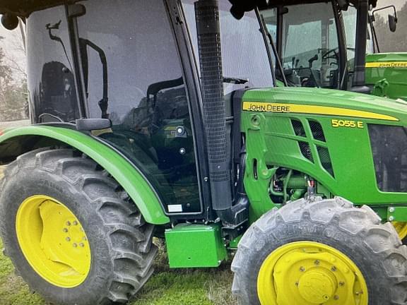 Image of John Deere 5055E equipment image 2