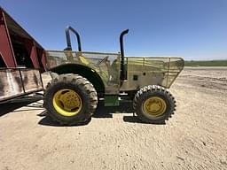 Image of John Deere 5055E equipment image 2