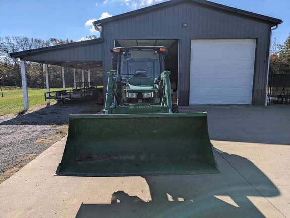 Image of John Deere 5055E equipment image 1