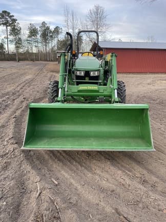Image of John Deere 5055E equipment image 2