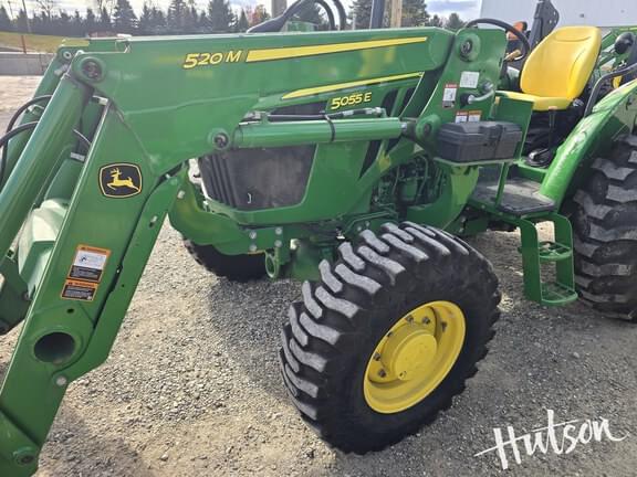 Image of John Deere 5055E equipment image 4