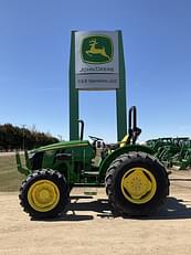 Main image John Deere 5055E 0