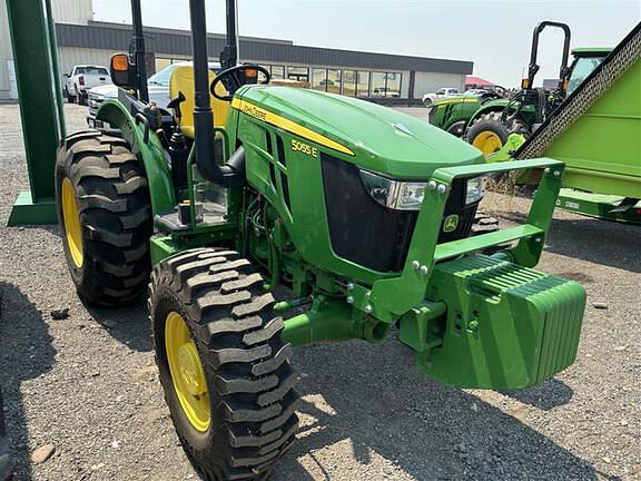 Image of John Deere 5055E equipment image 1