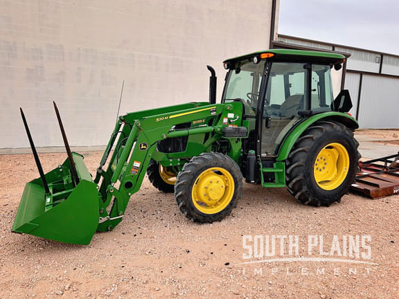 Image of John Deere 5055E equipment image 3