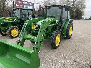 Main image John Deere 5055E 0