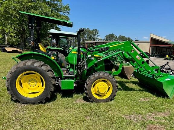 Image of John Deere 5055E Primary image