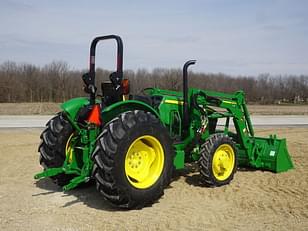 Main image John Deere 5055E 6