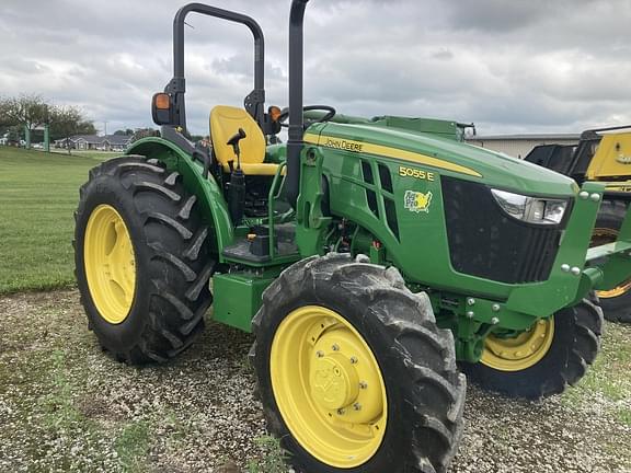 Image of John Deere 5055E Primary image