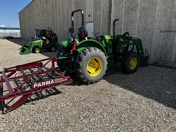 Image of John Deere 5055E equipment image 2