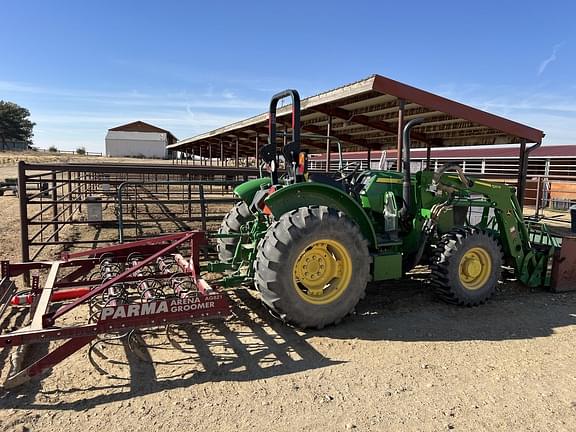 Image of John Deere 5055E equipment image 1