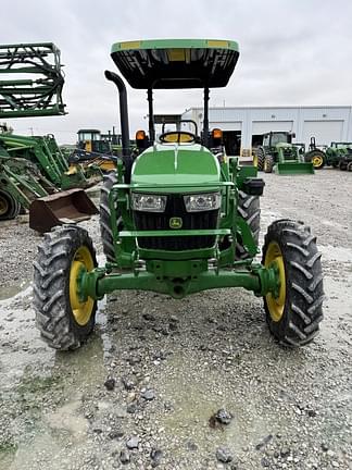 Image of John Deere 5055E equipment image 1