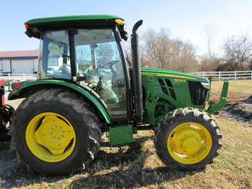Main image John Deere 5055E